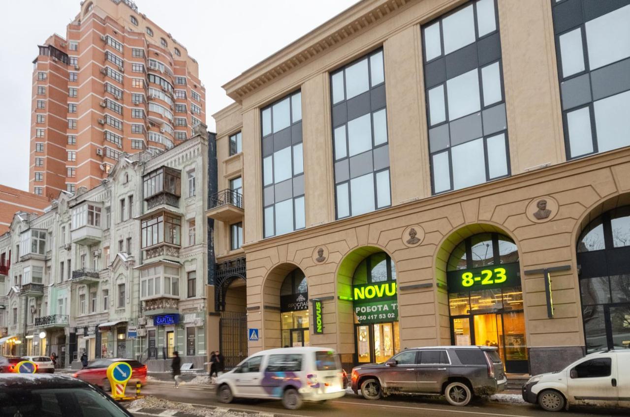 Petrovdom 12-131B Apartments In Rc "Yaroslaviv Grad"Bulvarno Kudriavska 17B Kiev Bagian luar foto